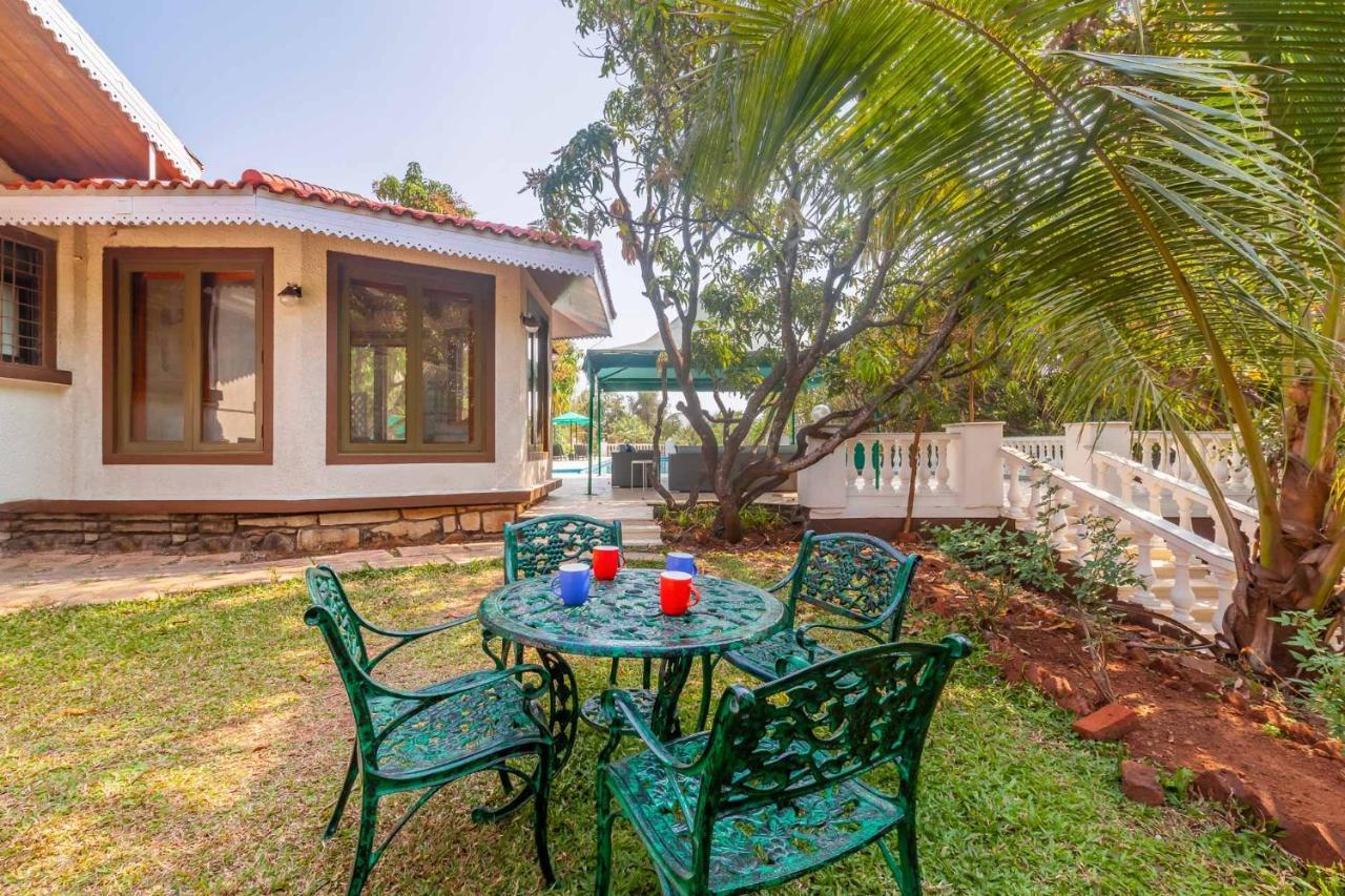 Stayvista'S Casa Palmera - Pet-Friendly Villa With Pool, Garden With Gazebo, And Indoor & Outdoor Games Alībāg Exterior foto