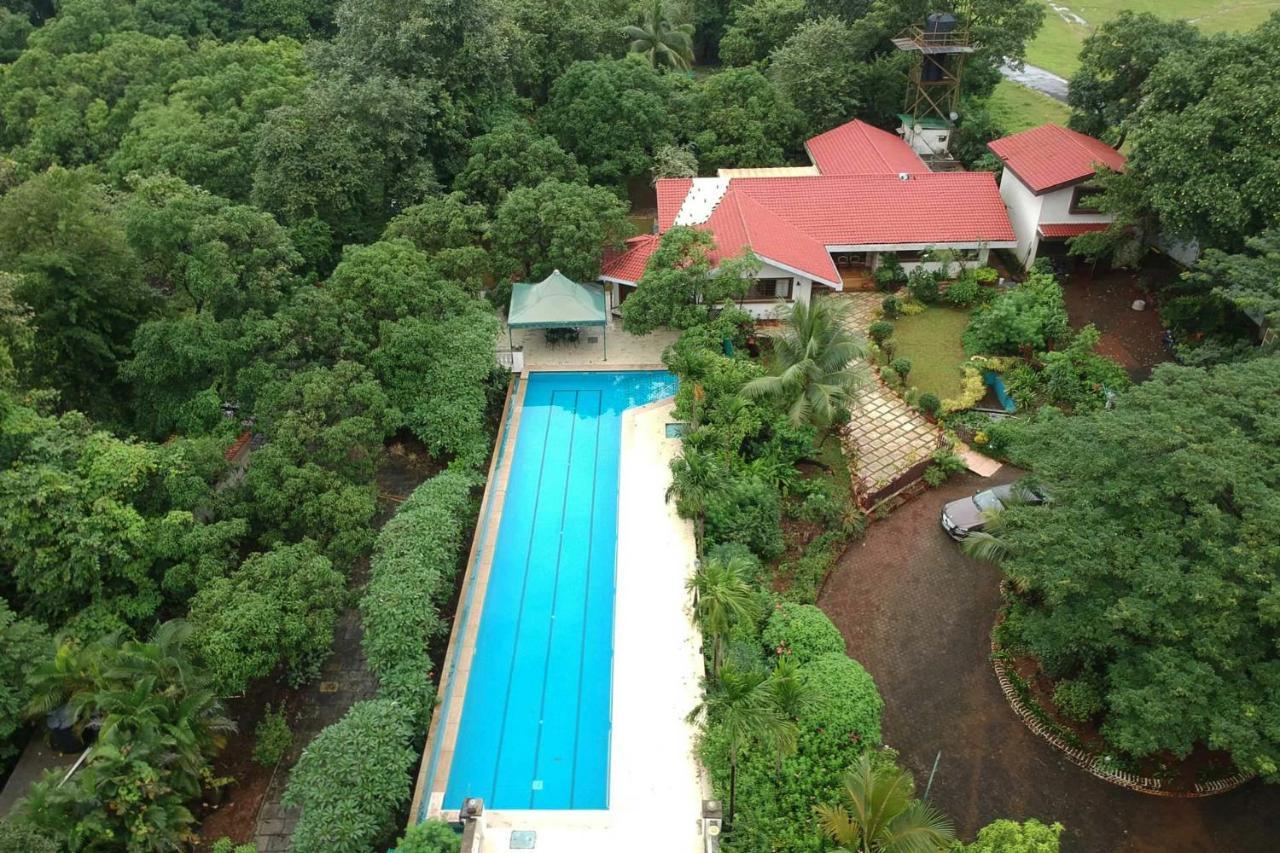 Stayvista'S Casa Palmera - Pet-Friendly Villa With Pool, Garden With Gazebo, And Indoor & Outdoor Games Alībāg Exterior foto
